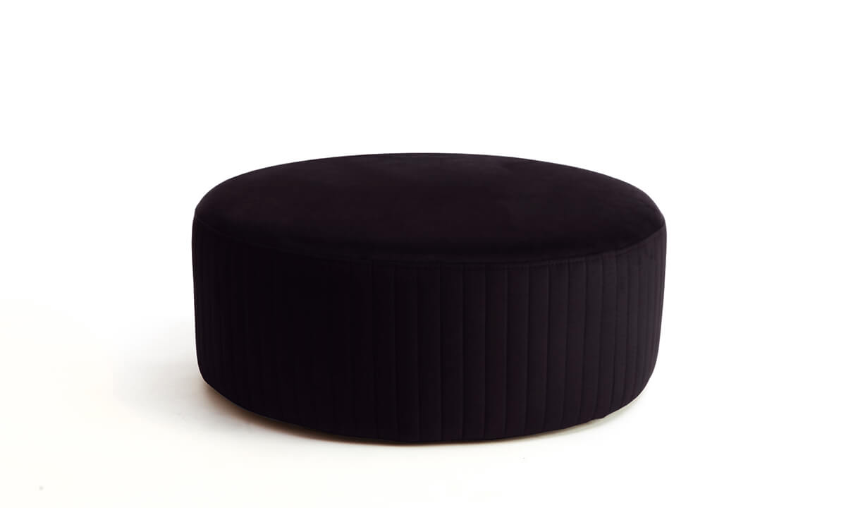 Lara Pouf